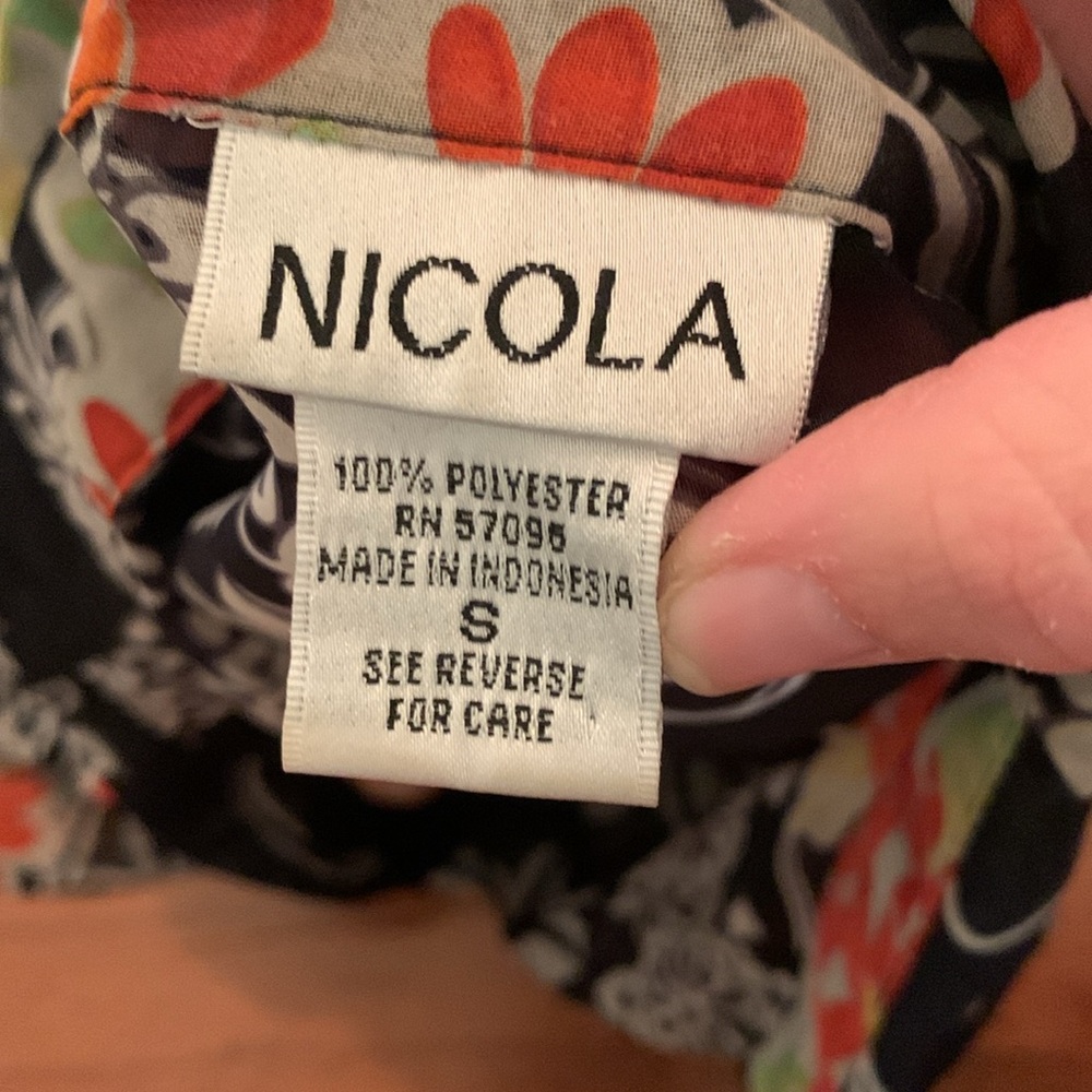 Nicola sheer button down - Picture 9 of 12